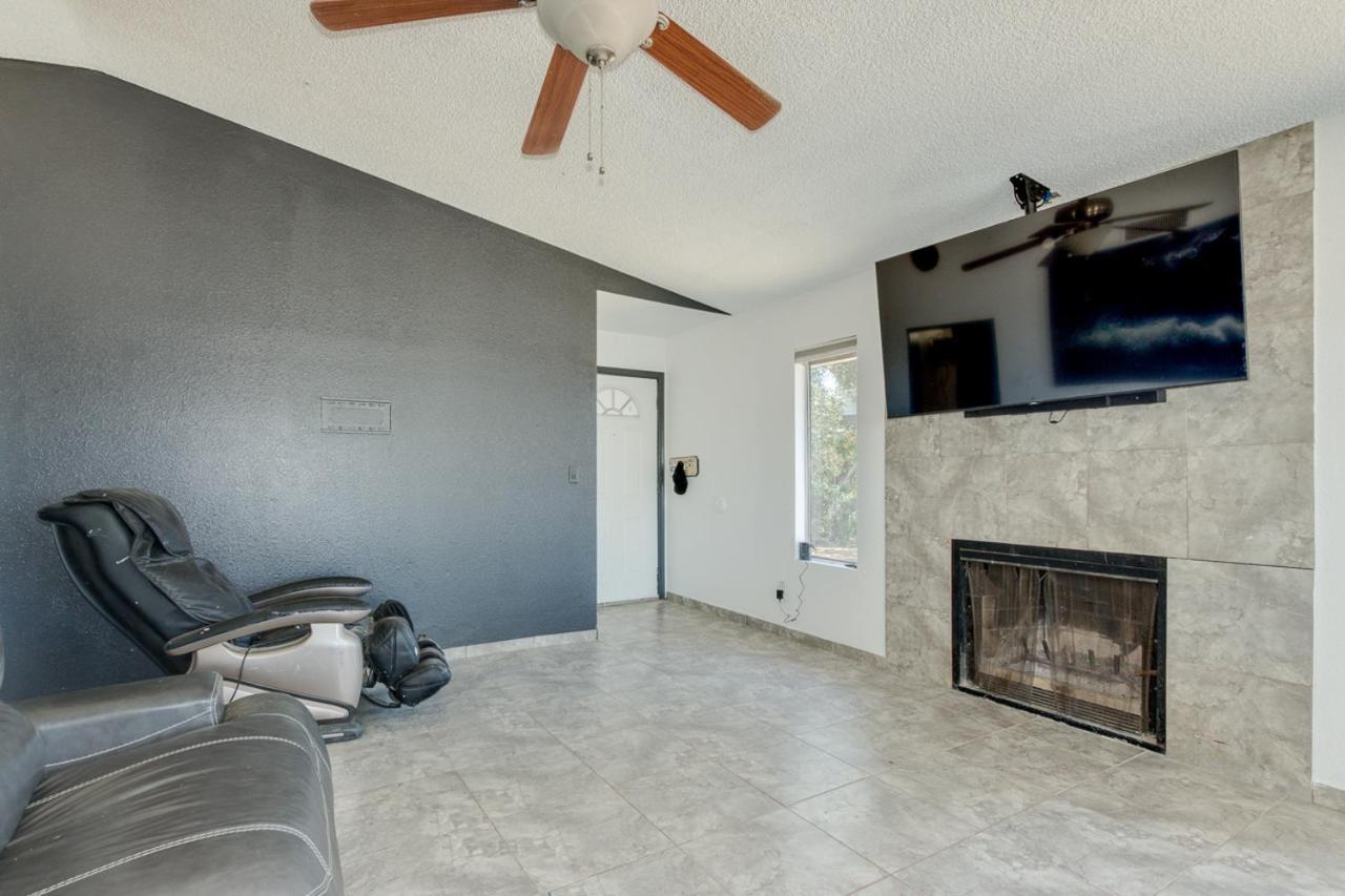 Shared Living Not A Hotel Phoenix Exterior photo